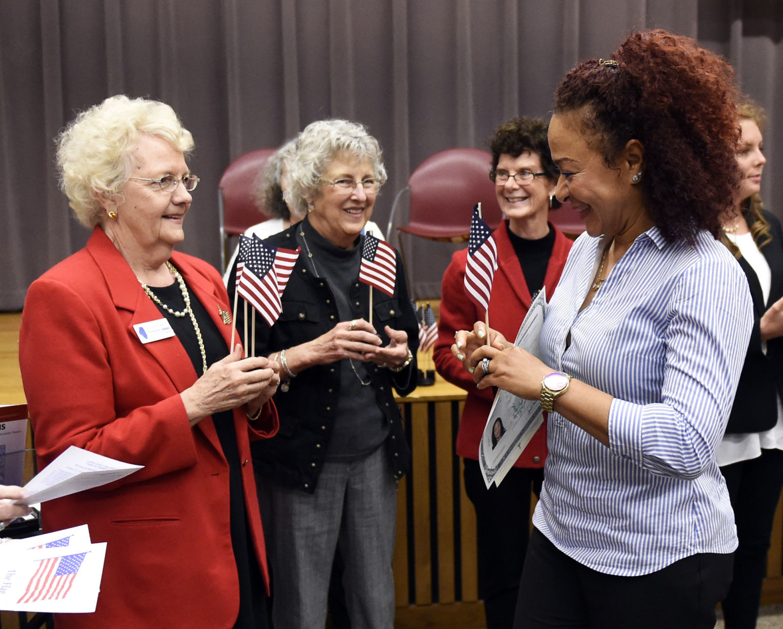 042817-nws-naturalization-2.jpg
